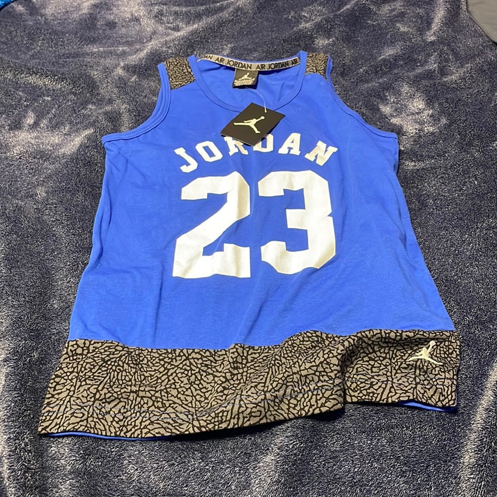 Jordan Jersey 23 (brand new)
